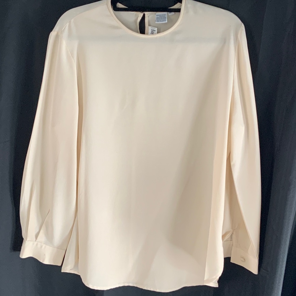 JH Collectibles Ivory Blouse